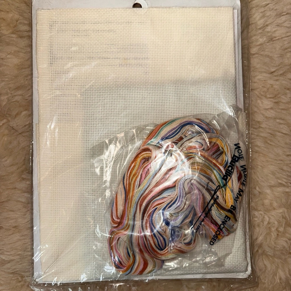 NOS Vintage 1993 Bucilla Nativity Counted Cross Stitch Ornament Kit Linda Gillum - Picture 3 of 7